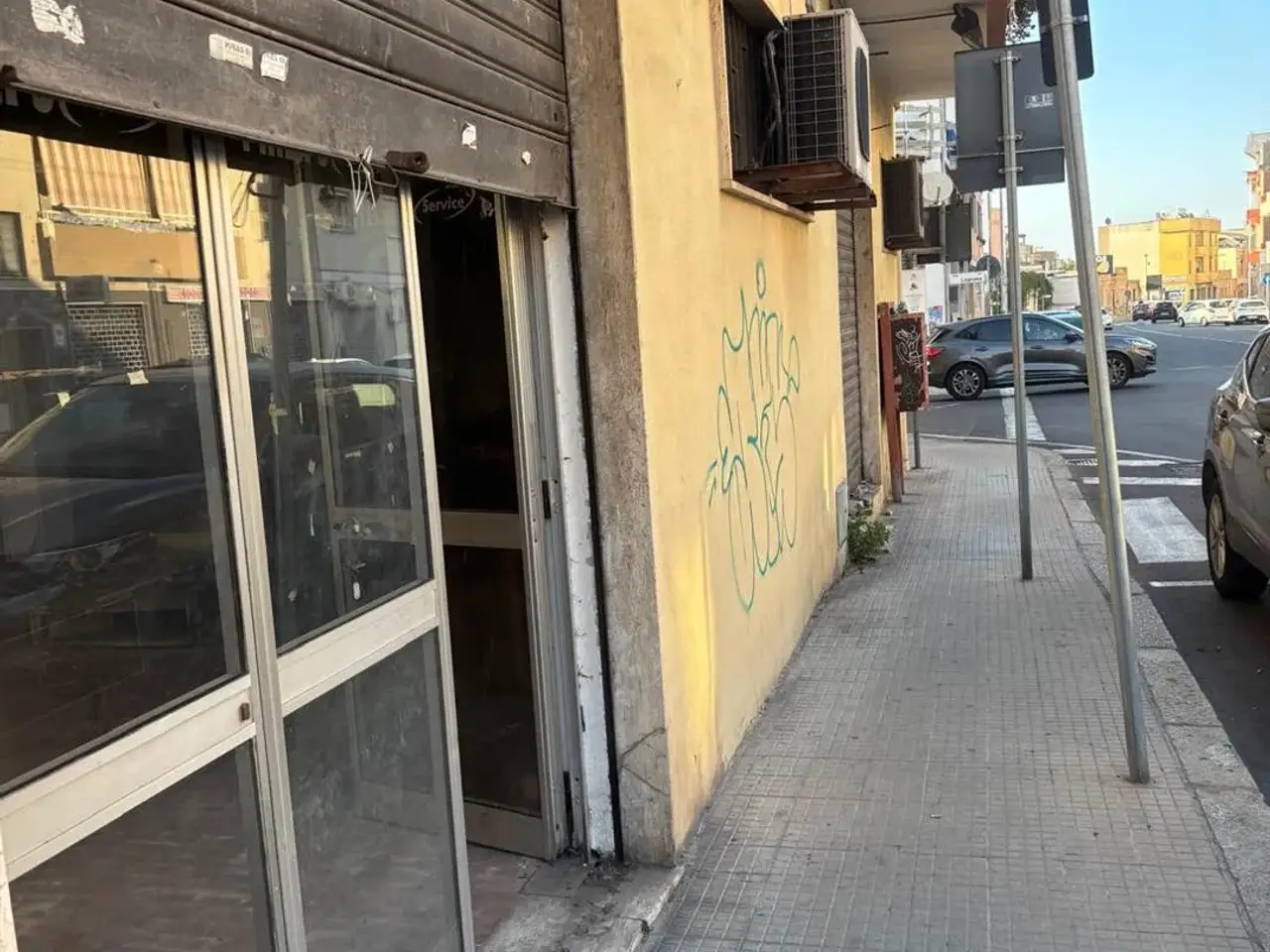 Negozio in Via Riva Villasanta, Cagliari, {3} - Foto 2