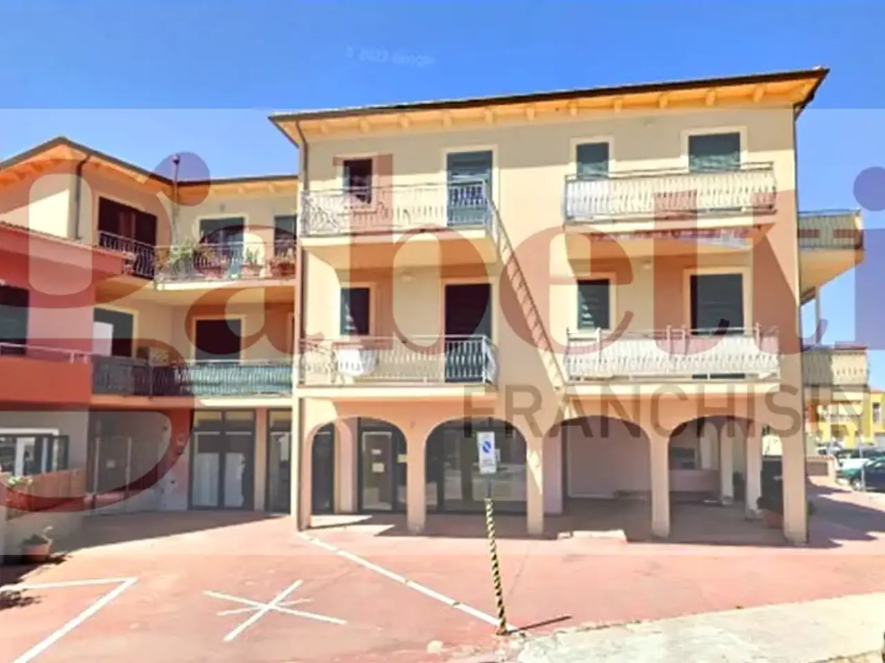 Negozio in Via De Gasperi 2, Valledoria, {3} - Foto 1