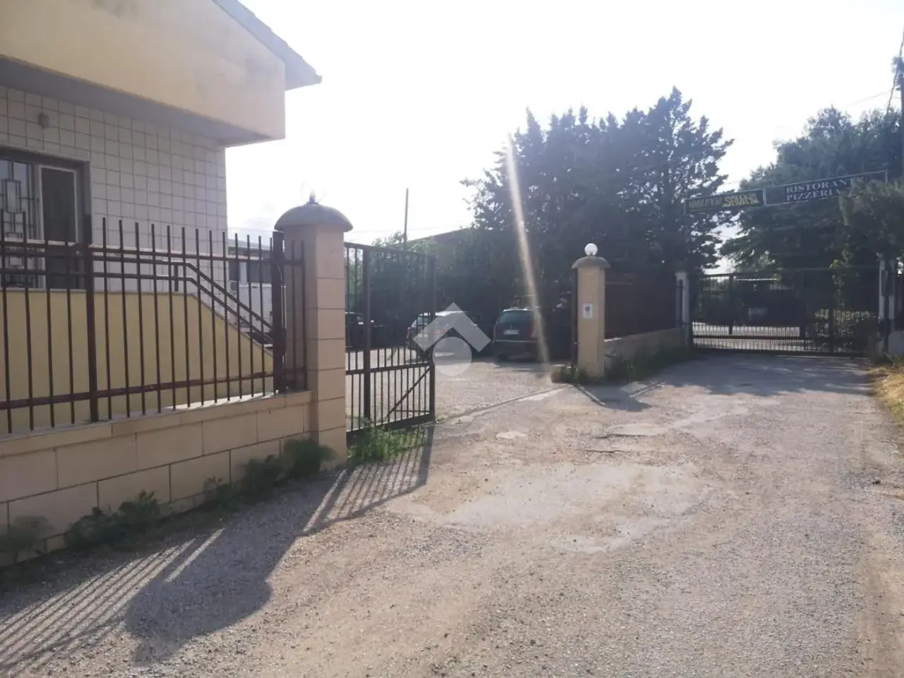 Capannone in Via Camporeale, Foggia, {3} - Foto 1