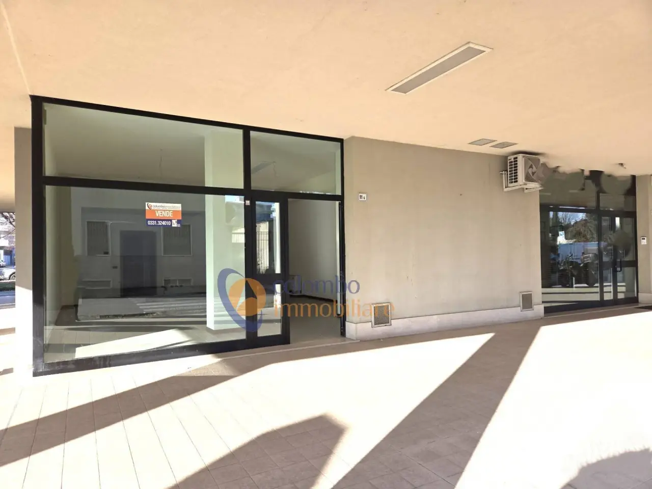 Ufficio in Via Gorizia 11, Busto Arsizio, {3} - Foto 2