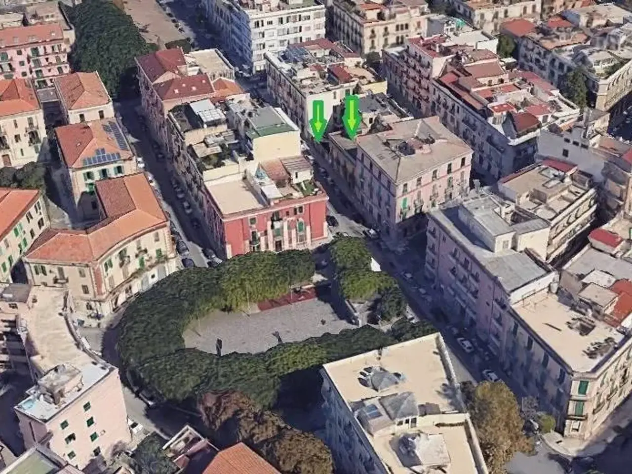 Palazzina commerciale in Via Monsignor d'Arrigo 38, Messina, {3} - Foto 1