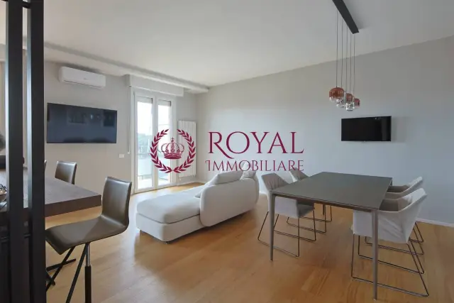 4-room flat, Livorno - Photo 1