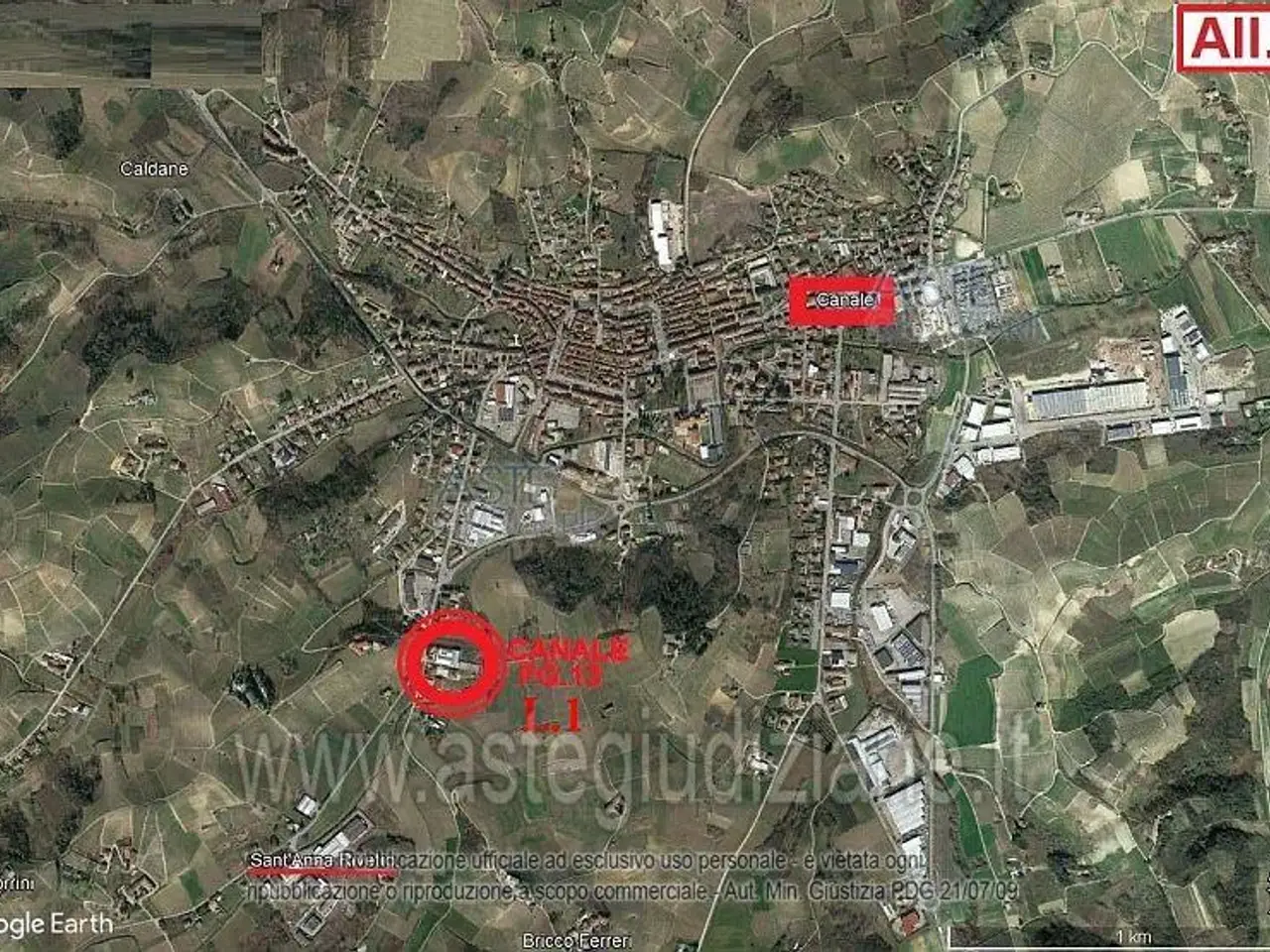 Fabbricato misto in Via Monteu Roero, 87, 12043 Canale Cn, Italia 87, Canale, {3} - Foto 1