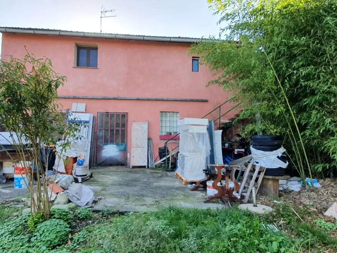 Magazzino in Vicinale Livornese 194, Fucecchio, {3} - Foto 1