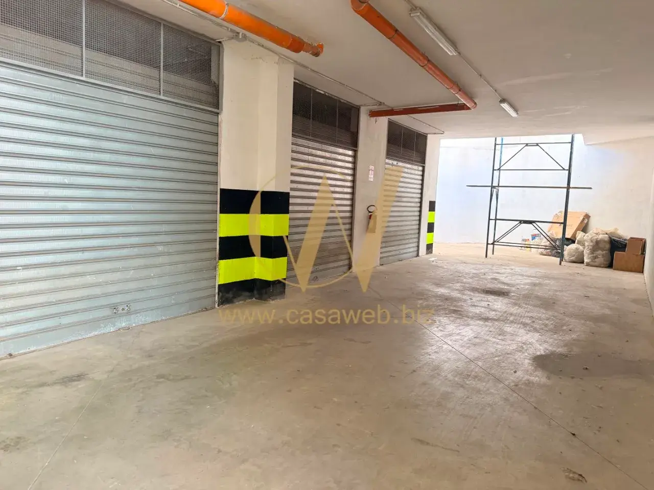 Garage in Via Gaetano Salvemini, Caserta, {3} - Foto 1
