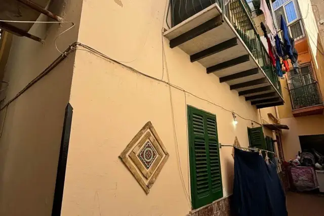 Zweizimmerwohnung, Palermo - Foto 1