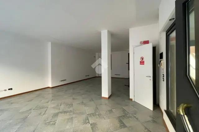 insertion image