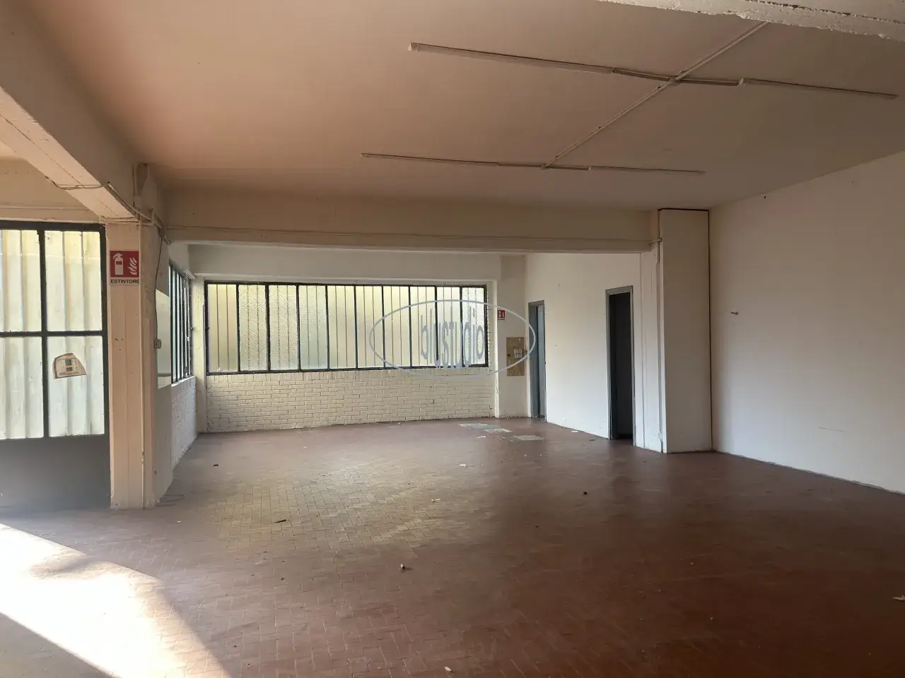 Officina in , Figline e Incisa Valdarno, {3} - Foto 2