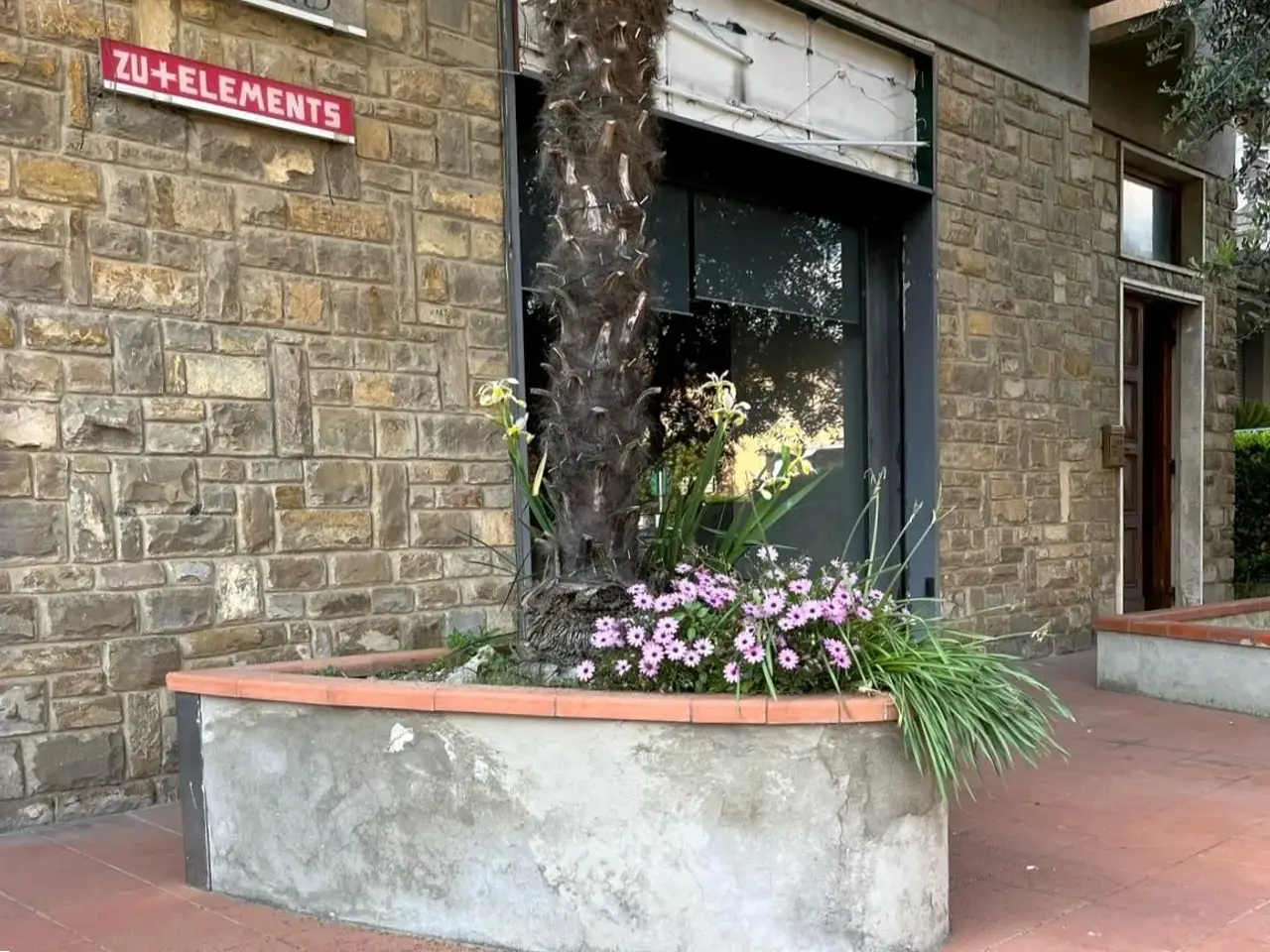 Negozio in Viale Europa, Terranuova Bracciolini, {3} - Foto 2