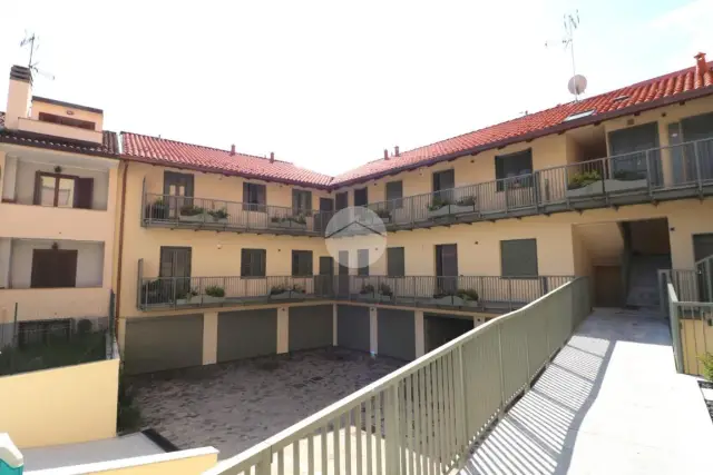 Apartament in {3}, Corso Garibaldi 67 - Photo 1