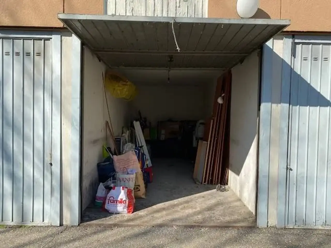 Parcheggio chiuso in Via Antonio Berzioli, Parma, {3} - Foto 1