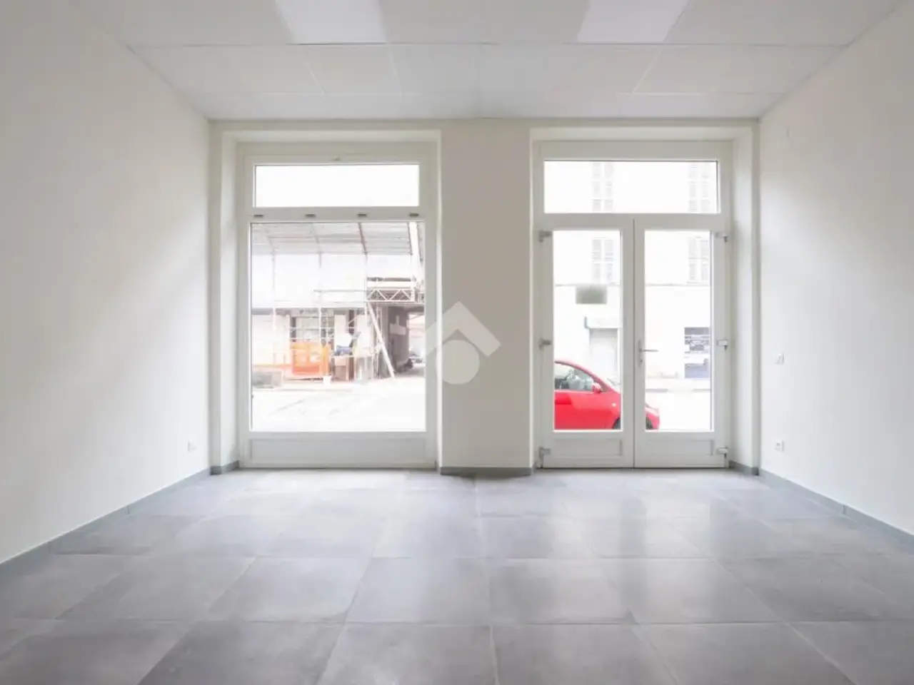 Negozio in Corso Acqui 53, Alessandria, {3} - Foto 1