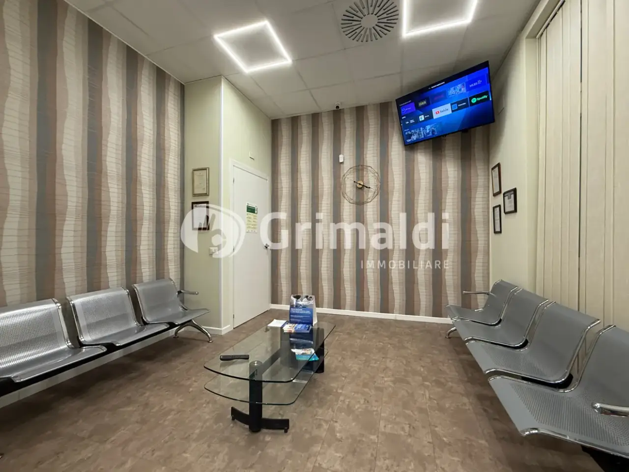 Ufficio in Corso Garibaldi 33, Salerno, {3} - Foto 1