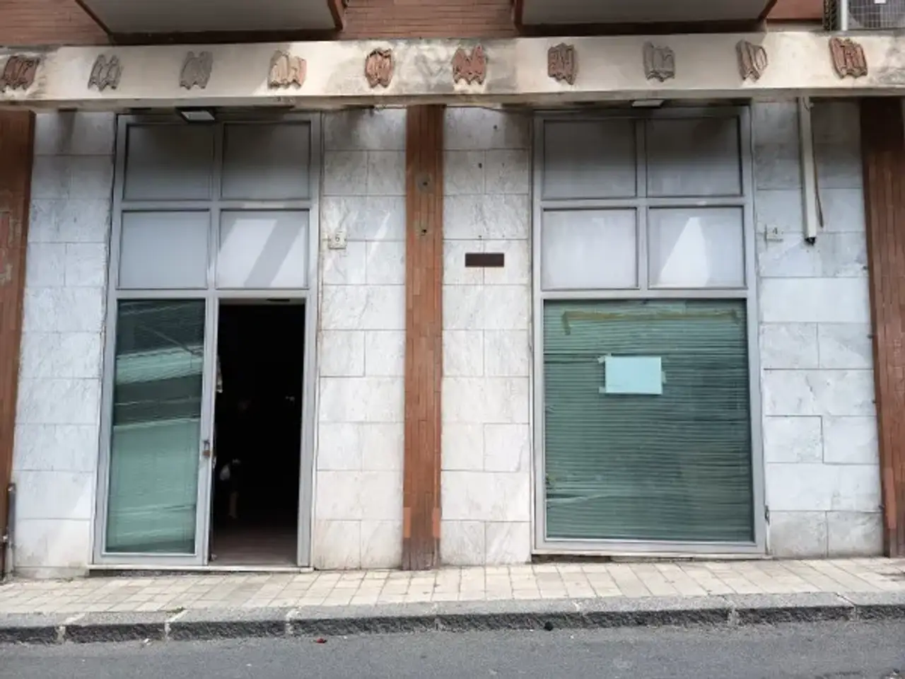 Negozio in Via Nazario Sauro 6, Lentini, {3} - Foto 1