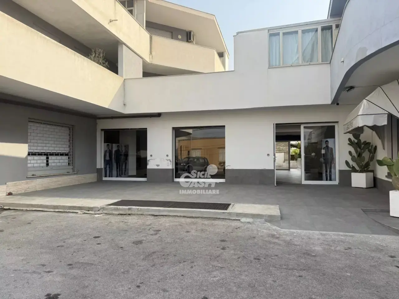 Negozio in , Marsala, {3} - Foto 1