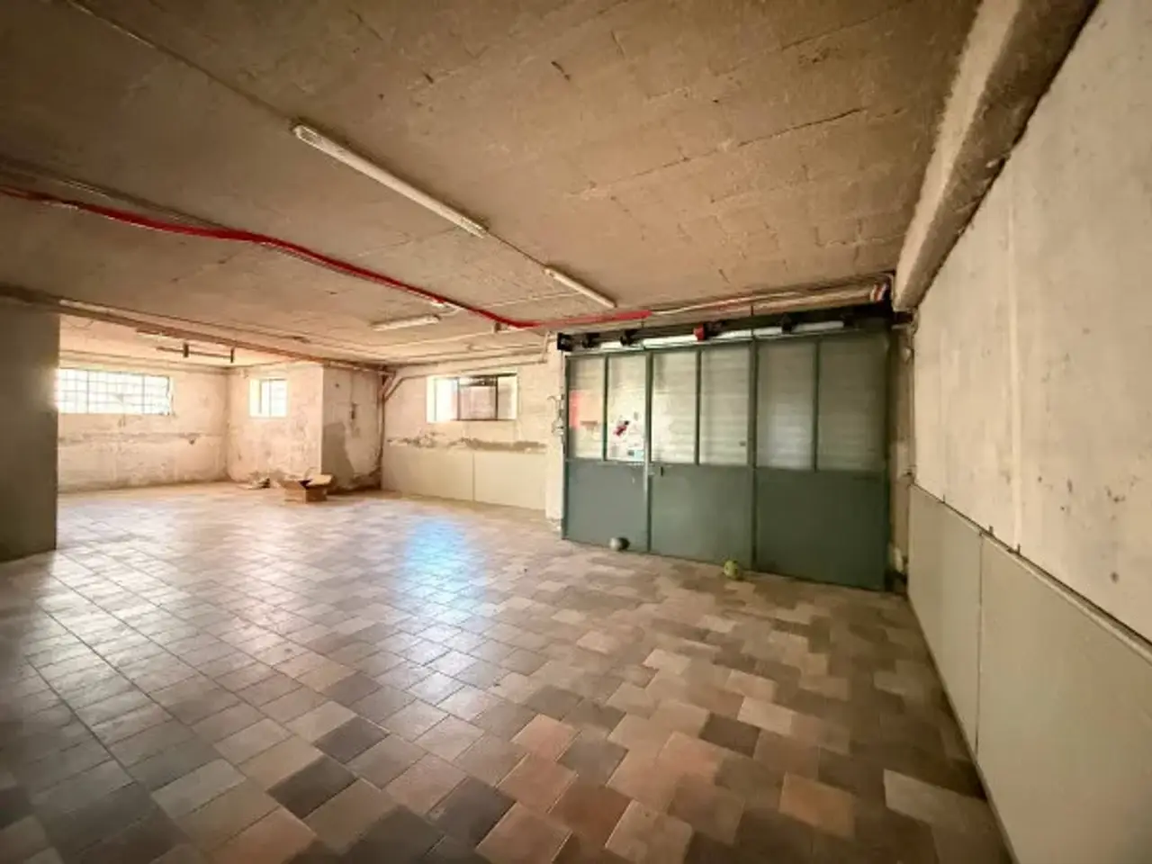 Magazzino in Via Buon Pensiero, Pomigliano D'Arco, {3} - Foto 2