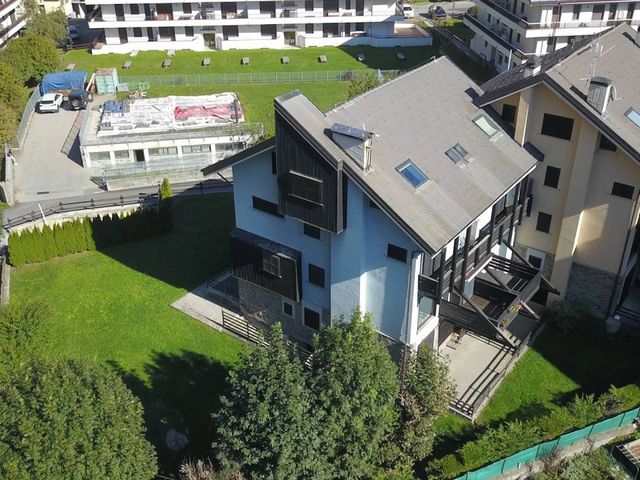 4-room flat in Via Cristoforo Negri 1, Aprica - Photo 1