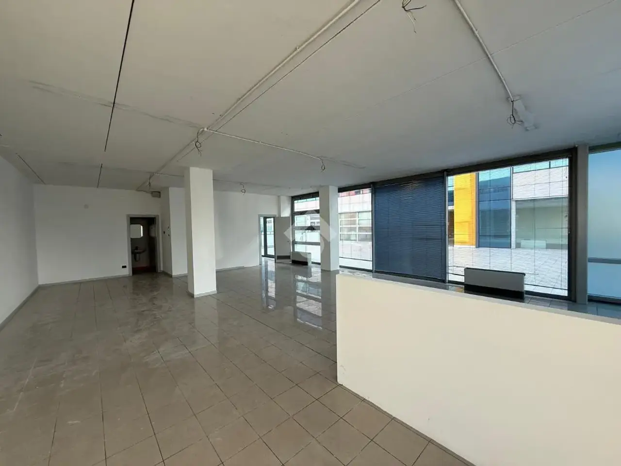 Ufficio in Via Marco Corner 89, Thiene, {3} - Foto 2