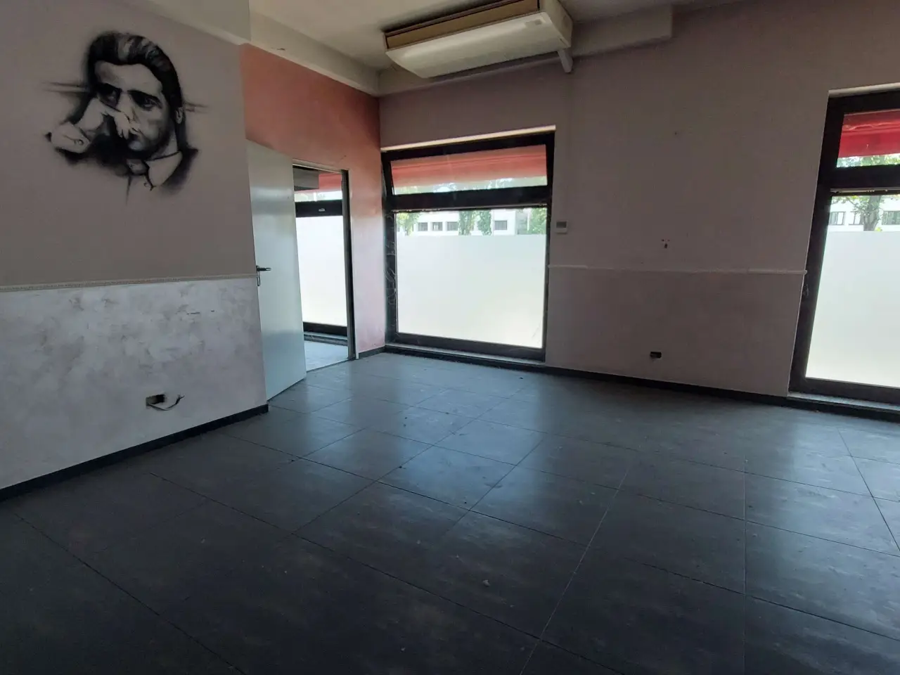 Negozio in Via Torino  34, Cernusco Sul Naviglio, {3} - Foto 2