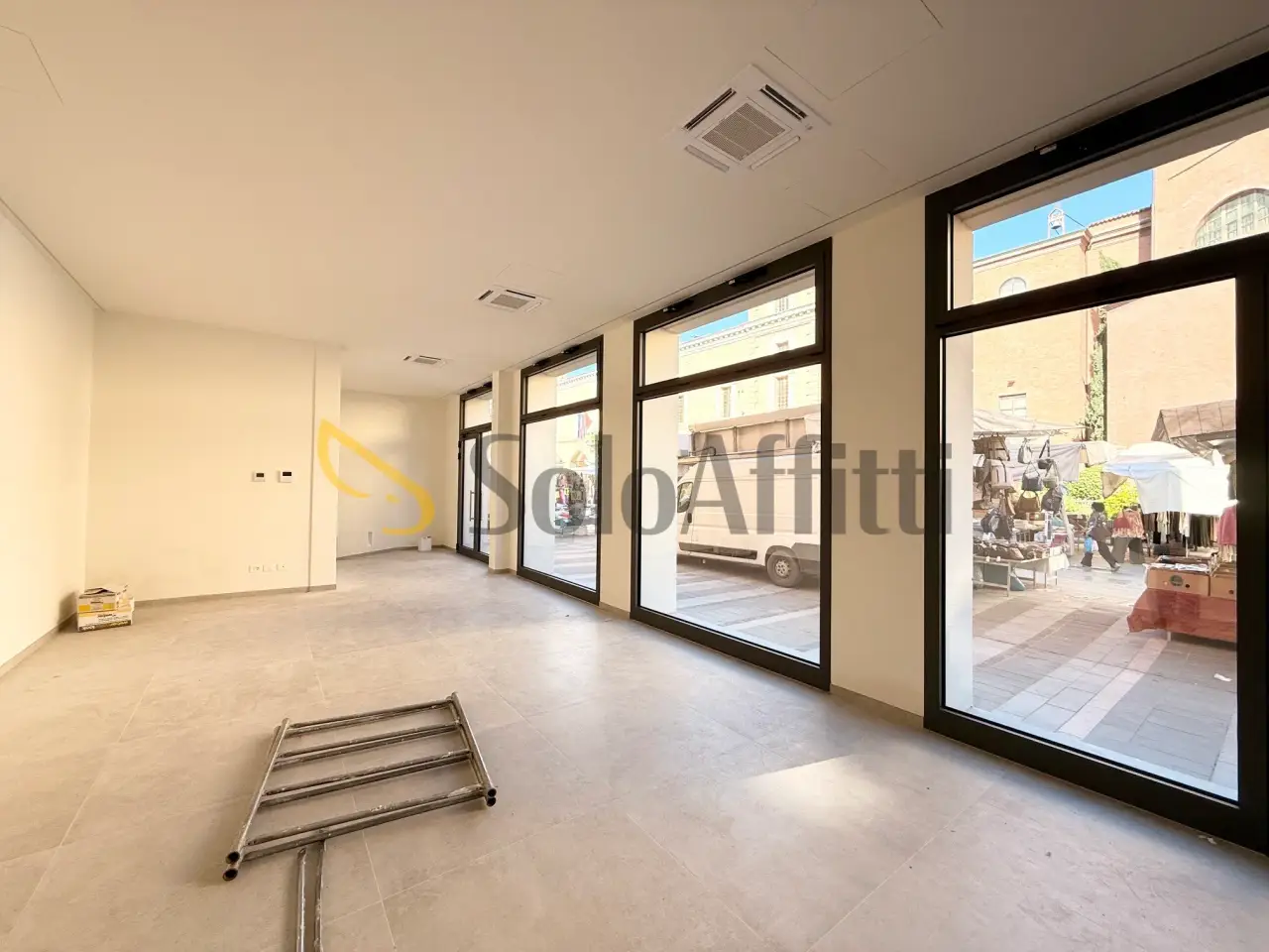 Negozio in , Castel Bolognese, {3} - Foto 1