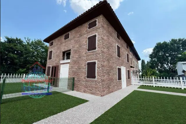 Villa in Via Nuova 34, San Giovanni in Persiceto - Foto 1