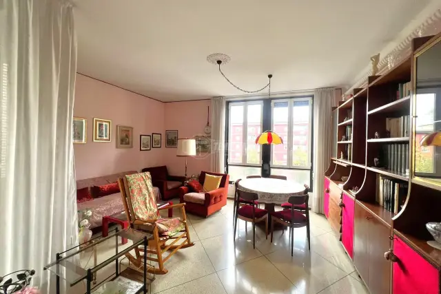 4-room flat in Via Palmanova 38/a, Milano - Photo 1