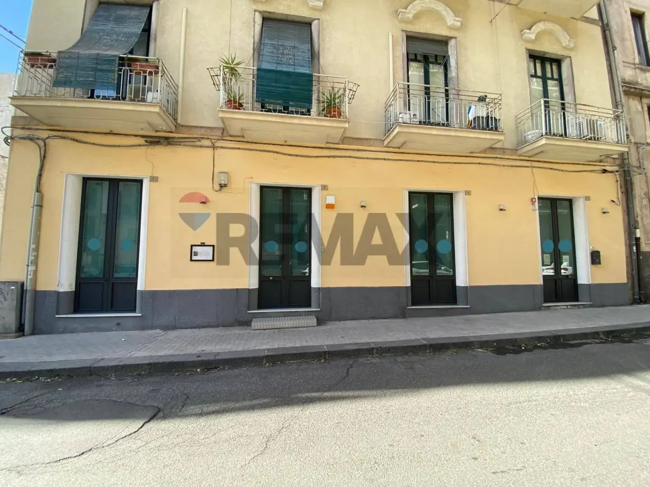 Negozio in Via Mario Sangiorgi, Catania, {3} - Foto 1