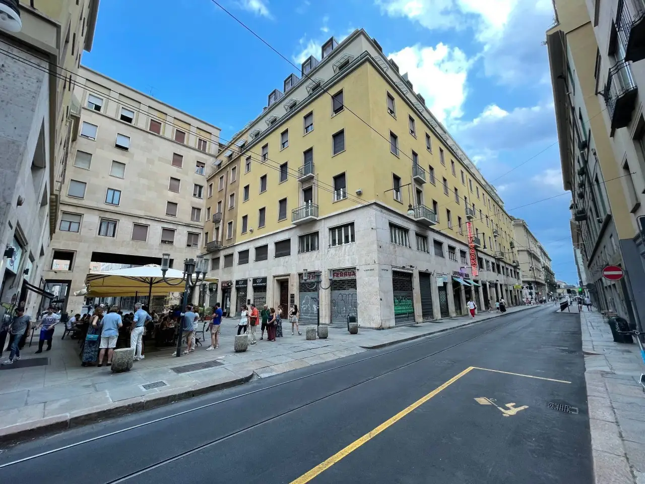 Negozio in Via XX Settembre 18, Torino, {3} - Foto 2