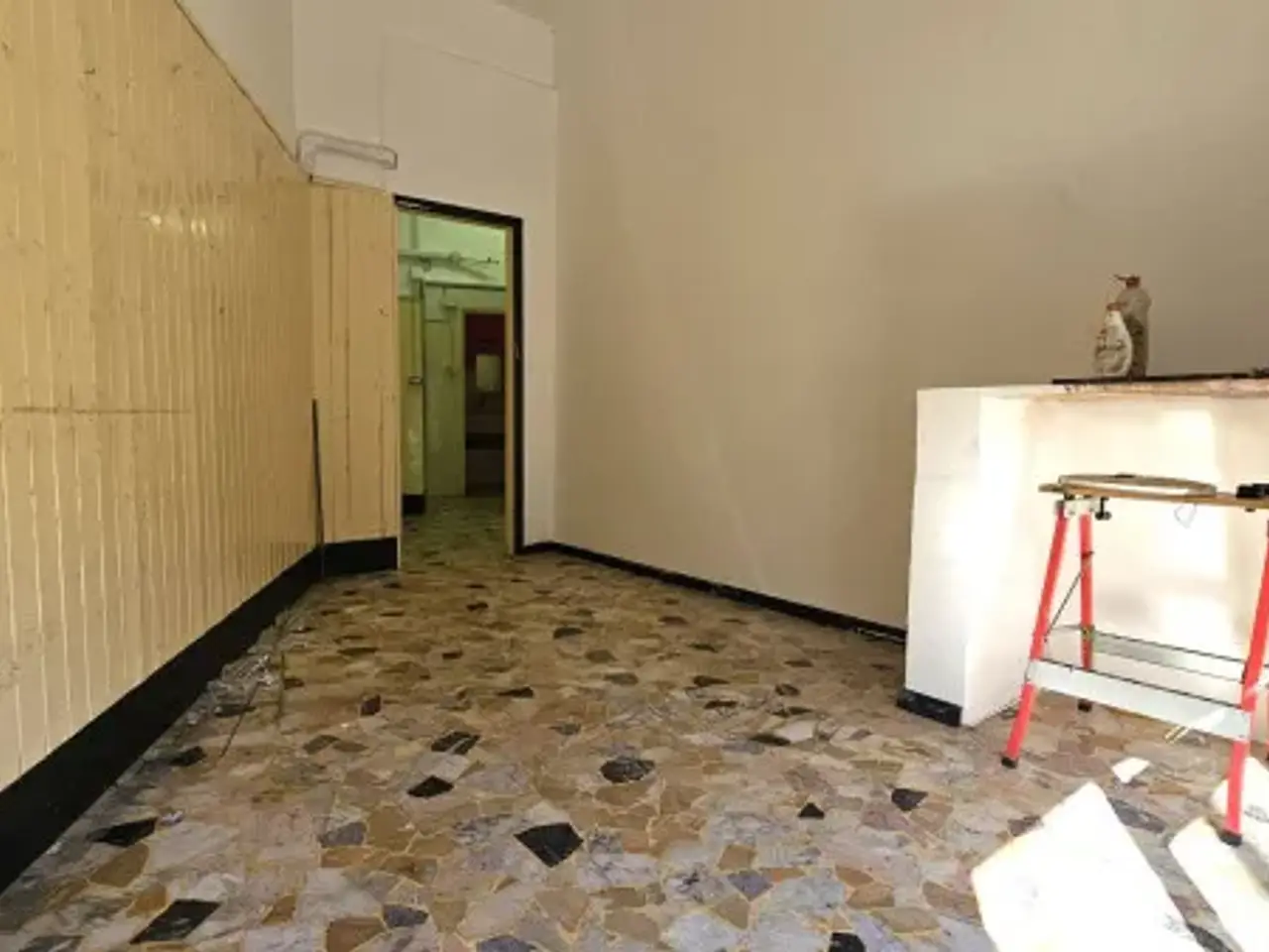 Negozio in Via Bottini 18, Genova, {3} - Foto 2