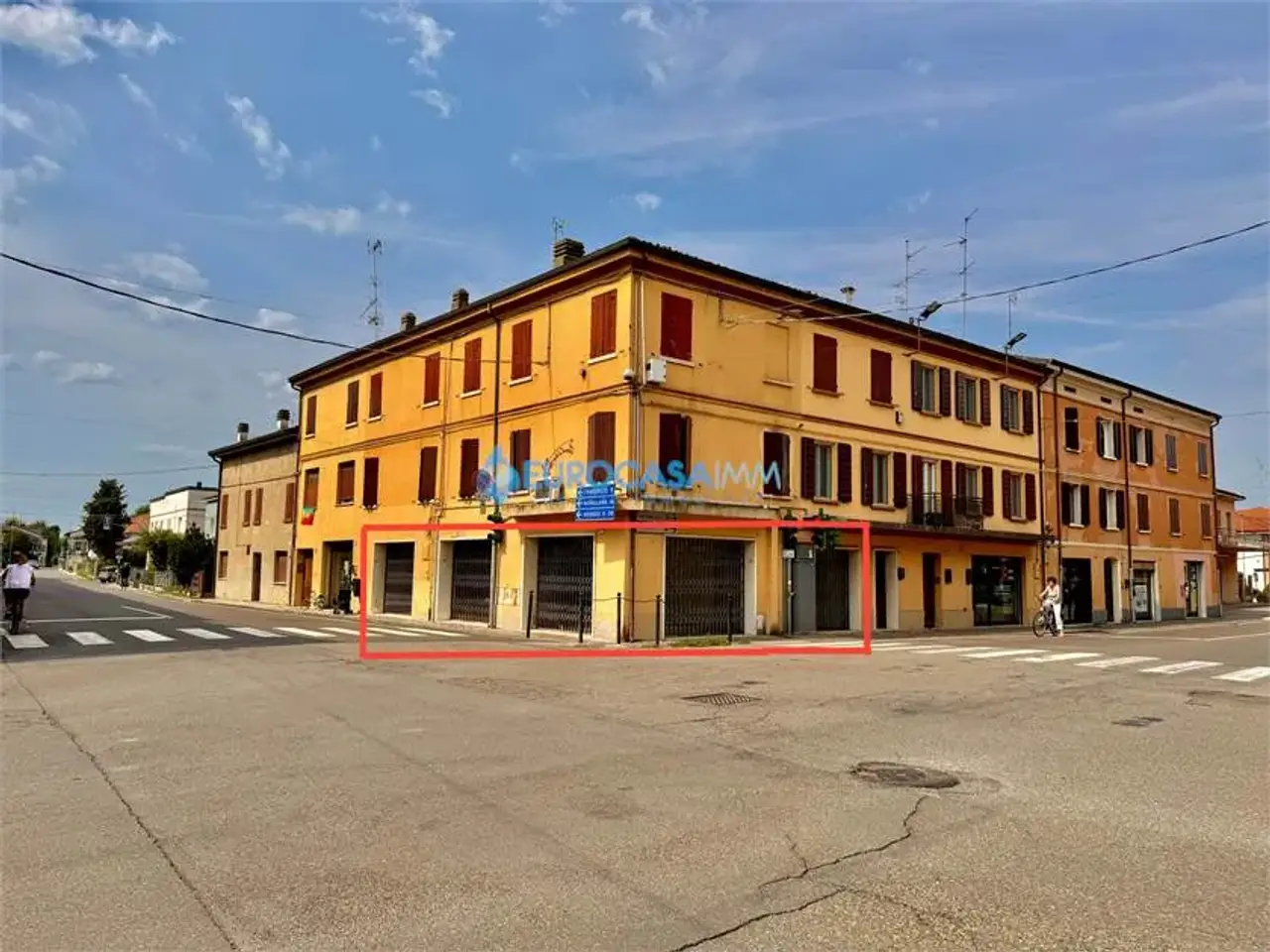 Negozio in Via Giuseppe Garibaldi Angolo Corso Repubblica , Rolo (Re), Rolo, {3} - Foto 1