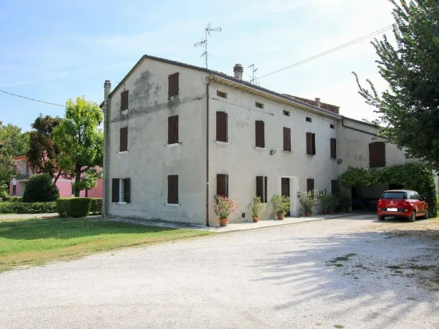 Mansion in Via Viazzolo 2/a, Concordia sulla Secchia - Photo 1