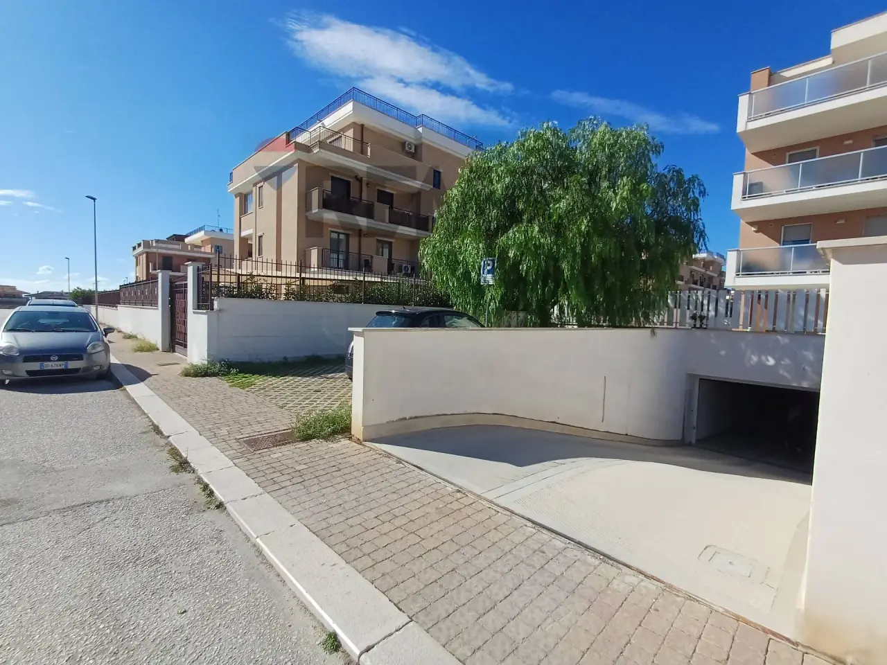 Magazzino in Via Giovanni da Verrazzano 9, Manfredonia, {3} - Foto 1