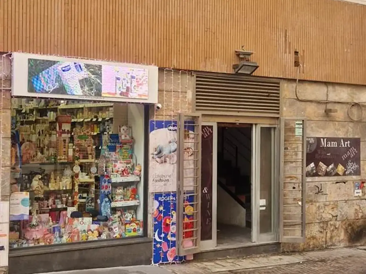 Negozio in  Salerno, Salerno, {3} - Foto 2