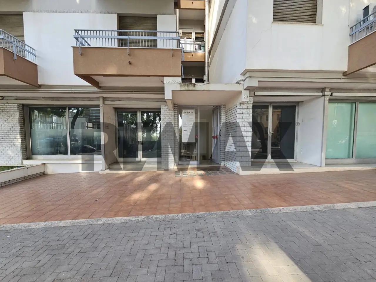 Ufficio in Viale Sicilia 20, Ragusa, {3} - Foto 1