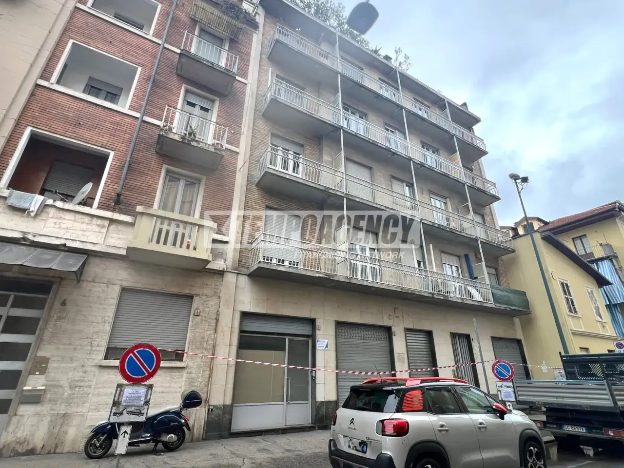 Negozio in Via Netro 4, Torino, {3} - Foto 1