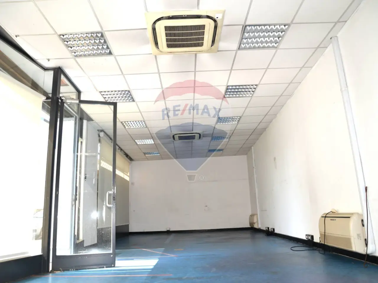 Ufficio in Via Menotti Morali 30, Capriate San Gervasio, {3} - Foto 1