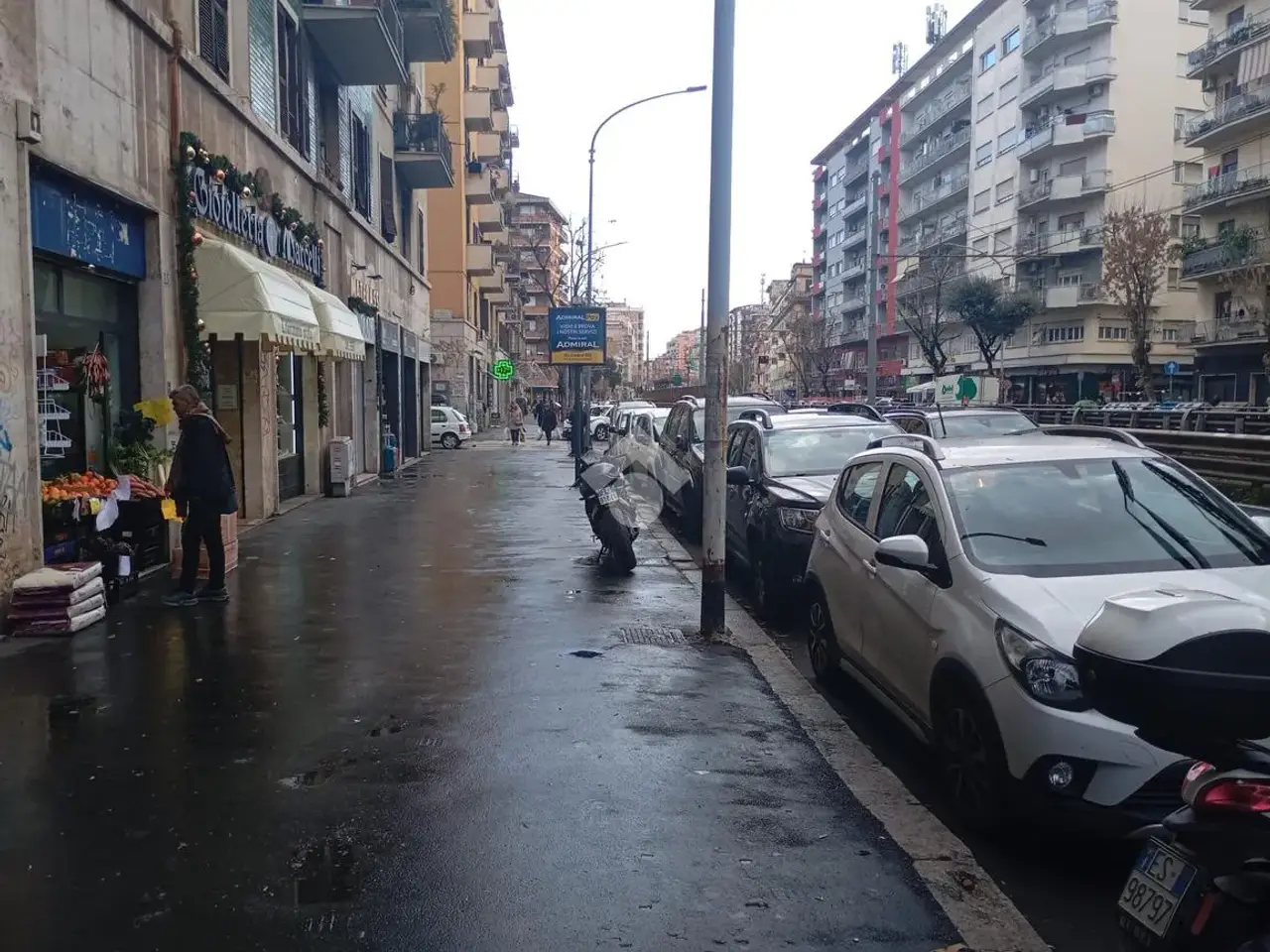 Negozio in Via Casilina 425, Roma, {3} - Foto 2