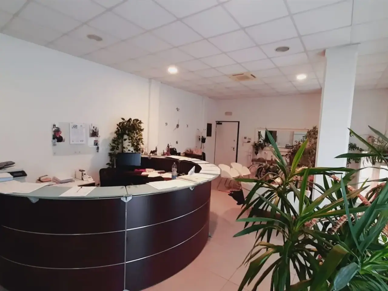 Ufficio in , Gallarate, {3} - Foto 2