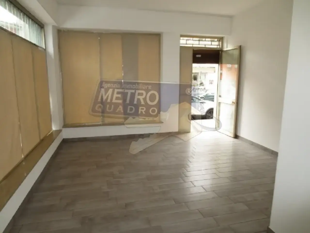 Negozio in Via del Costo, Thiene, {3} - Foto 1