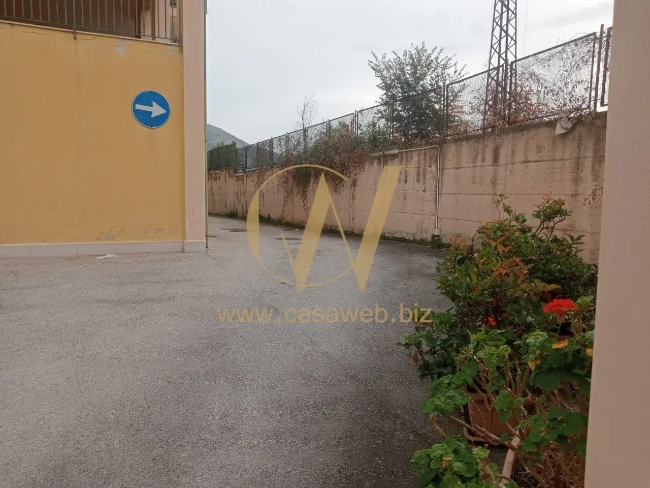 Garage in Via Roosevelt, Caserta, {3} - Foto 2