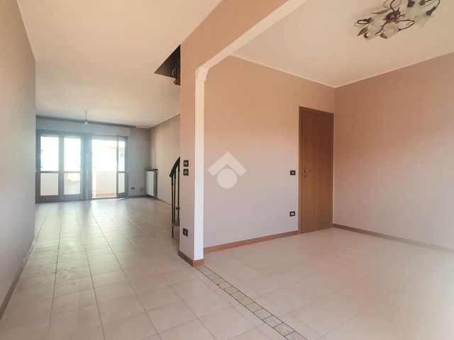 Apartament in Zona Centrale 3, Castel d'Azzano - Photo 1