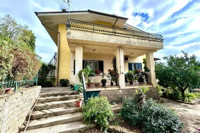 Villa in {3}, Via Colle del Pozzo - Foto 1