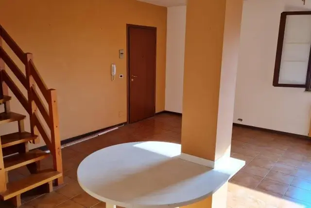 2-room flat in Via Nino Bixio, Castelvetro di Modena - Photo 1