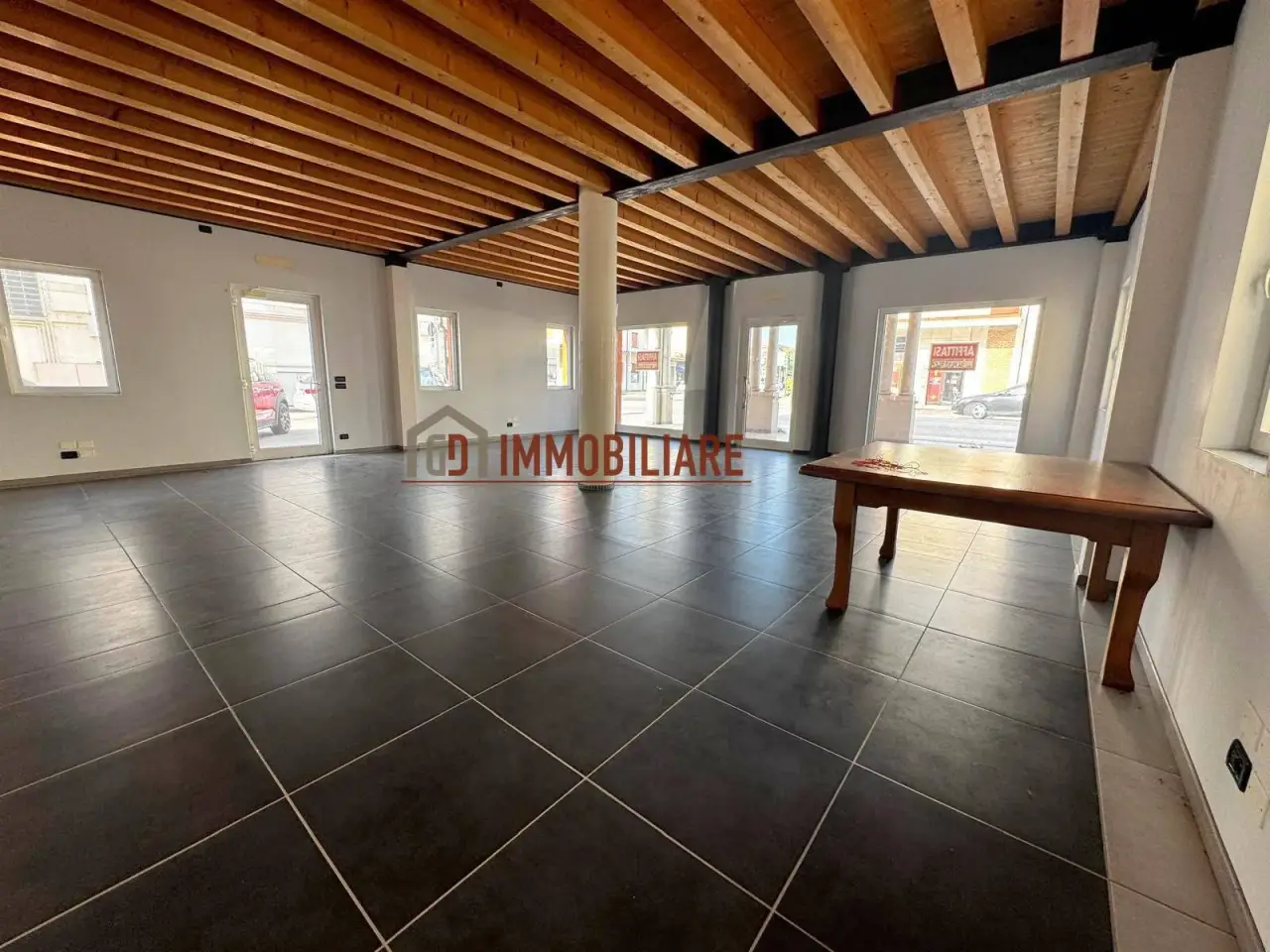 Esercizio commerciale in Via Terraglio 260, Preganziol, {3} - Foto 1