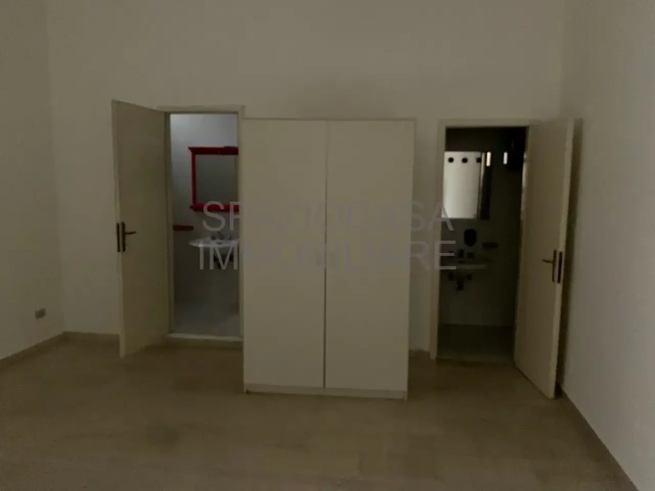 Negozio in Riviera Ponti Romani, Padova, {3} - Foto 1
