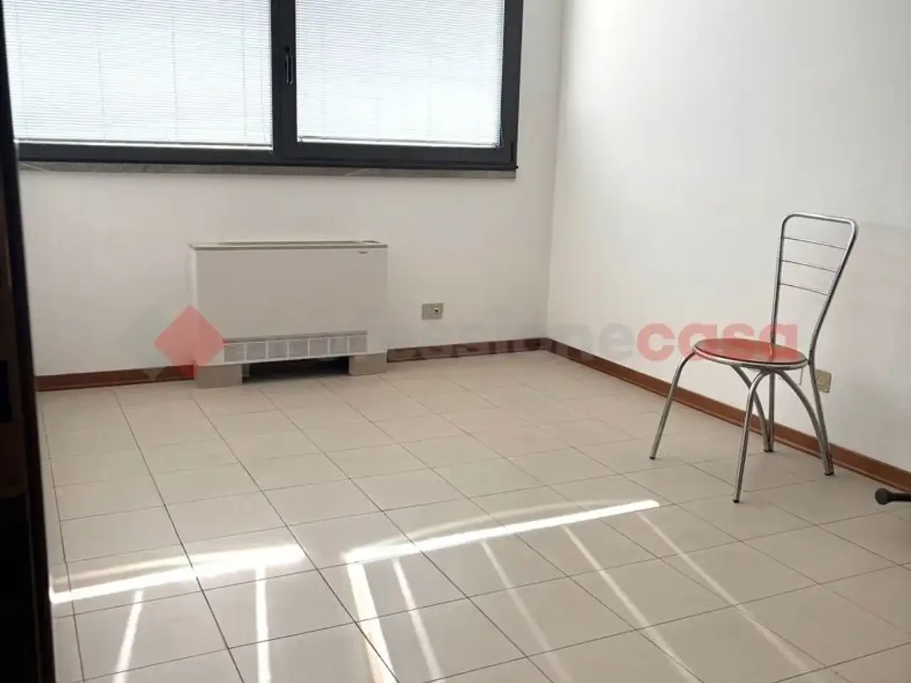 Ufficio in Via Monte Urali  56, Reggio Emilia, {3} - Foto 2