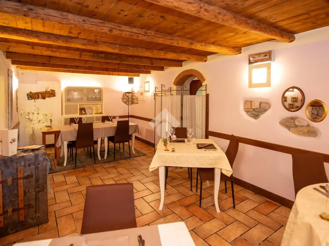 Negozio in Via Monte Pastello 7, Bosco Chiesanuova, {3} - Foto 1