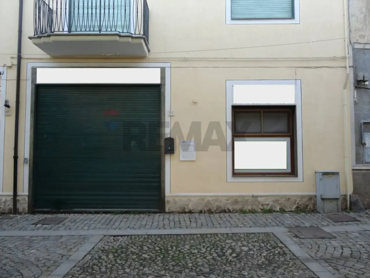 Negozio in Via Palestro 87, Piossasco, {3} - Foto 1