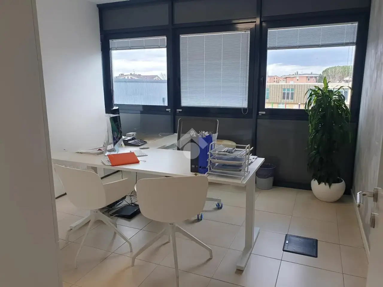 Ufficio in Via Bidente, Rimini, {3} - Foto 1