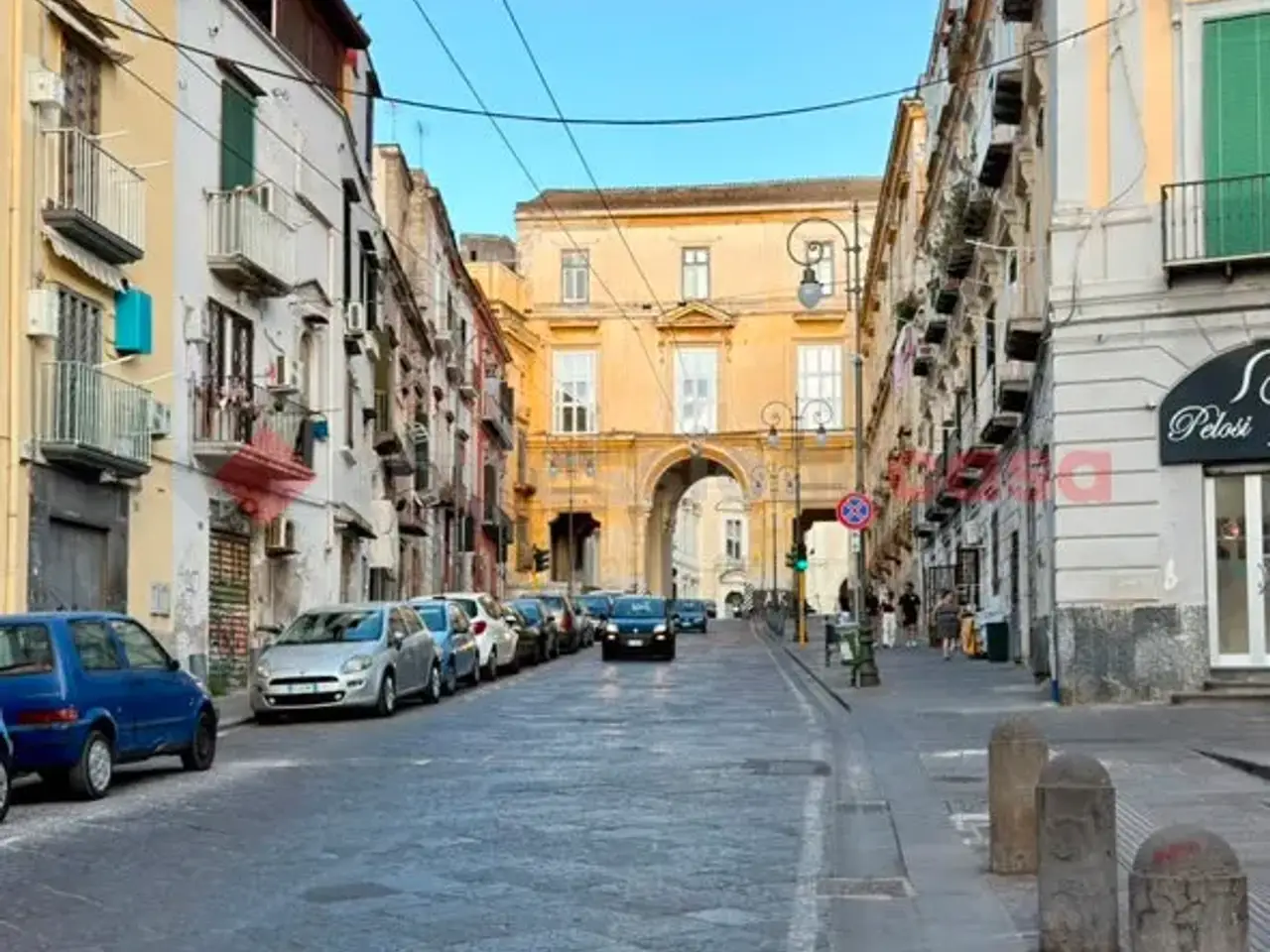 Magazzino in Via Università 78, Portici, {3} - Foto 1